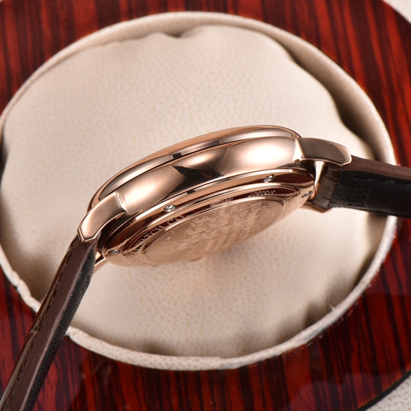 アイ・ダブリュー・シー角部分ディテール